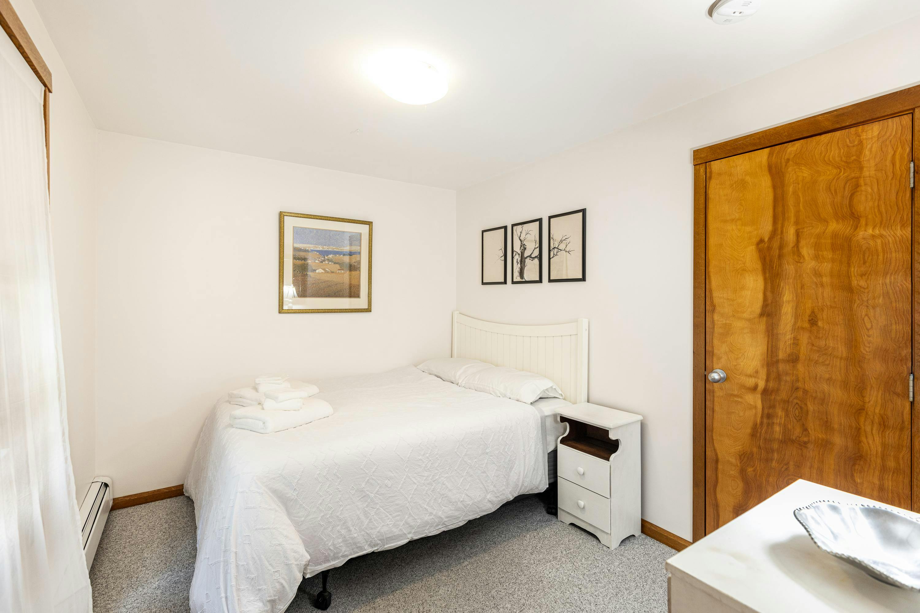 Image 1 - 5 Bedroom Rental in Oak Bluffs, Other - Sleeps 10